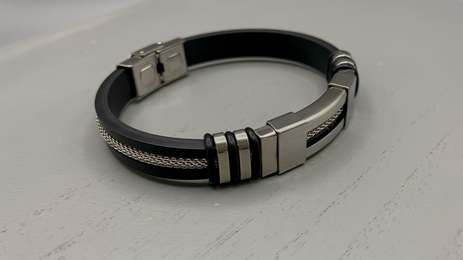 “Urban Vortex Men’s Wrist Wear Bracelet with a vintage-inspired stainless steel link chain design. Available in various finishes including 14K, 18K, 24K gold plated, rose gold plated, and silver plated. Measures 21 cm for a comfortable fit.”